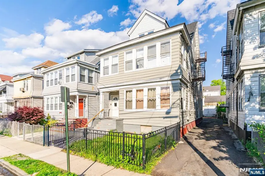 200 Munn Avenue, Irvington, NJ 07111 - #2