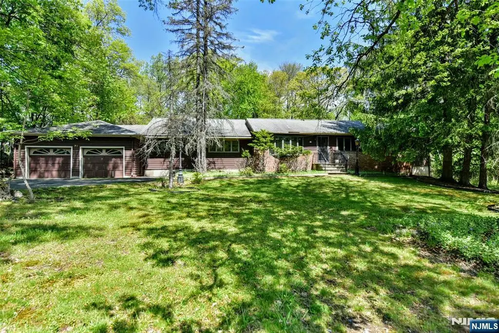 72 Brookside Drive, Upper Saddle River, NJ 07458 - #1