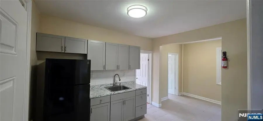 120 Sunset Avenue, Newark, NJ 07106 - #3