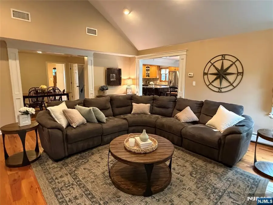 408 Bergen Boulevard, Oradell, NJ 07649 - #2