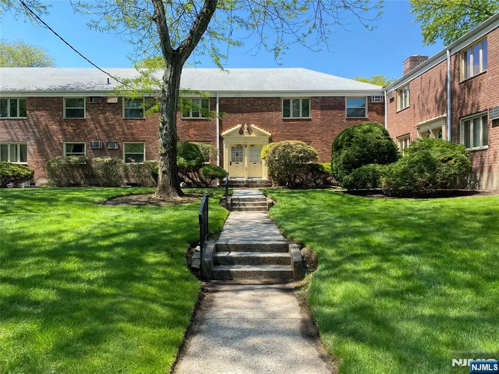 50 1st 4 B, Bergenfield, NJ 07621 - #1