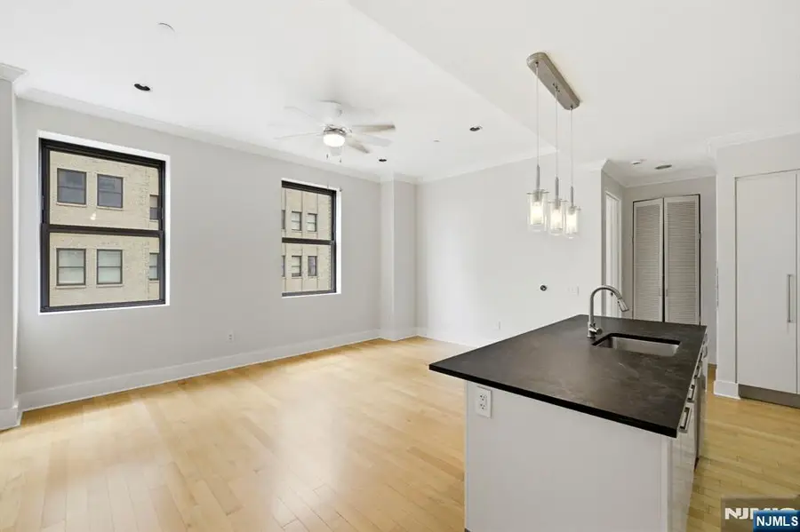 4 Beacon Way 1404, Jersey City, NJ 07304 - #3