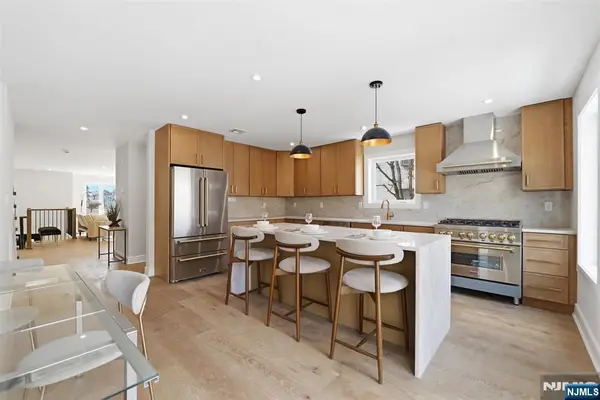 138-140A Weigands Lane, Secaucus, NJ 07094