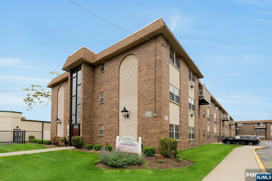 205 Bergen Turnpike 2A, Ridgefield Park, NJ 07660 - #2