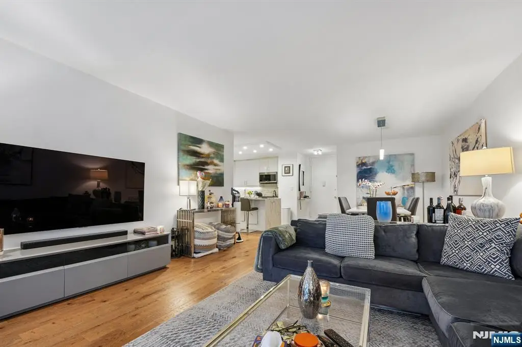 555 North Avenue 1V, Fort Lee, NJ 07024 - #1