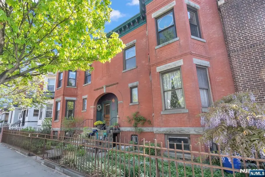 116 Park Avenue, Newark, NJ 07104 - #3