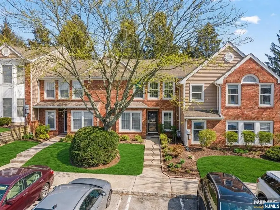 34 Hillsborough Court, Rockaway, NJ 07866 - #2