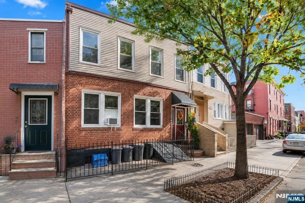 226 Brunswick Street, Jersey City, NJ 07302 - #1