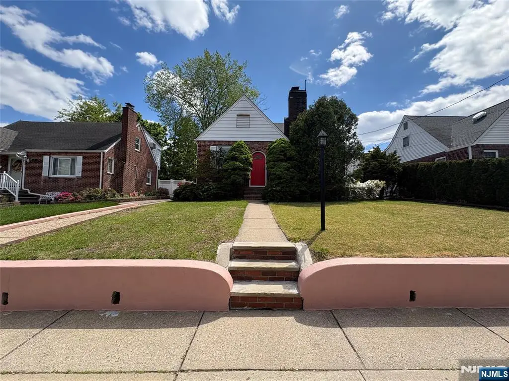 40 Sylvan Avenue, Bergenfield, NJ 07621 - #1