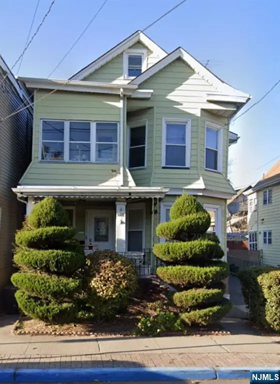 Address Withheld By Seller, Prospect Park, NJ 07508