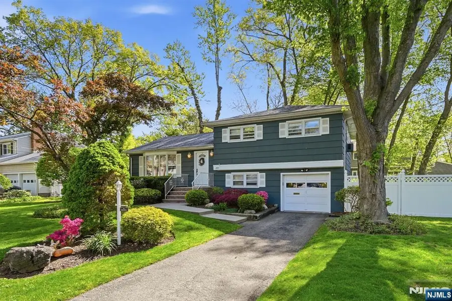 291 S Chestnut Street, Township Of Washington, NJ 07676 - #3