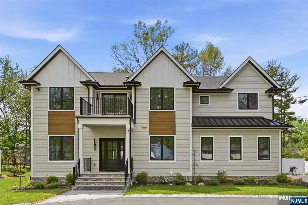 17 Arlington Drive, Livingston, NJ 07039 - #1