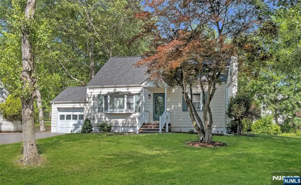 9 Park Drive, Livingston, NJ 07039 - #1