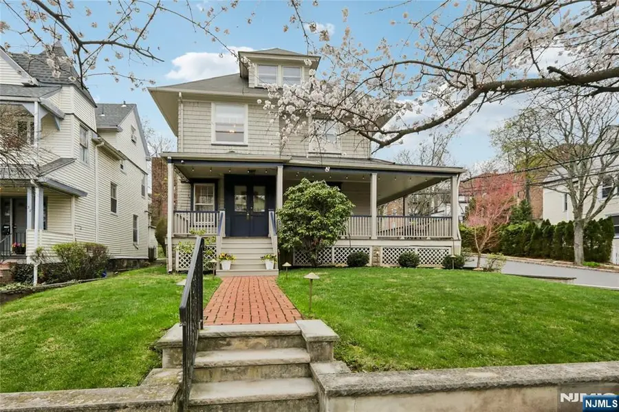 36 S Willow Street, Montclair, NJ 07042 - #2