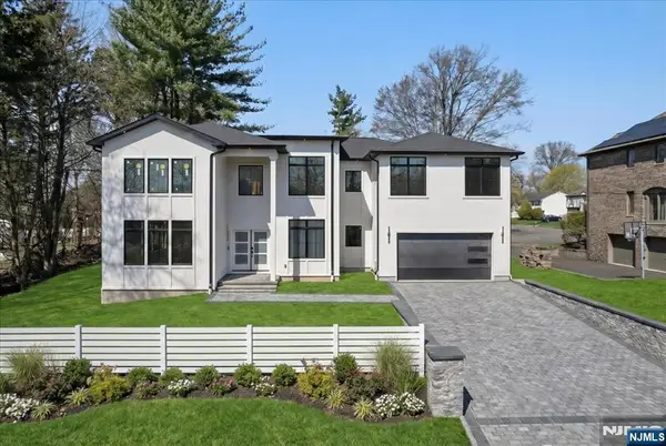 150 Howland Avenue, River Edge, NJ 07661