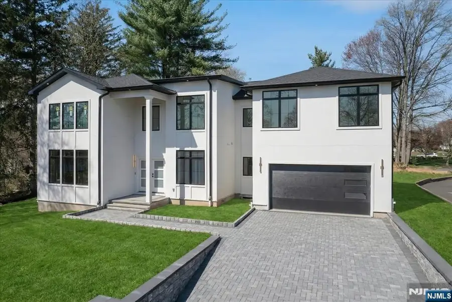 150 Howland Avenue, River Edge, NJ 07661 - #2