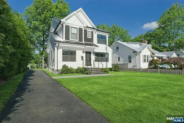 676 Ridgewood Road, Oradell, NJ 07649