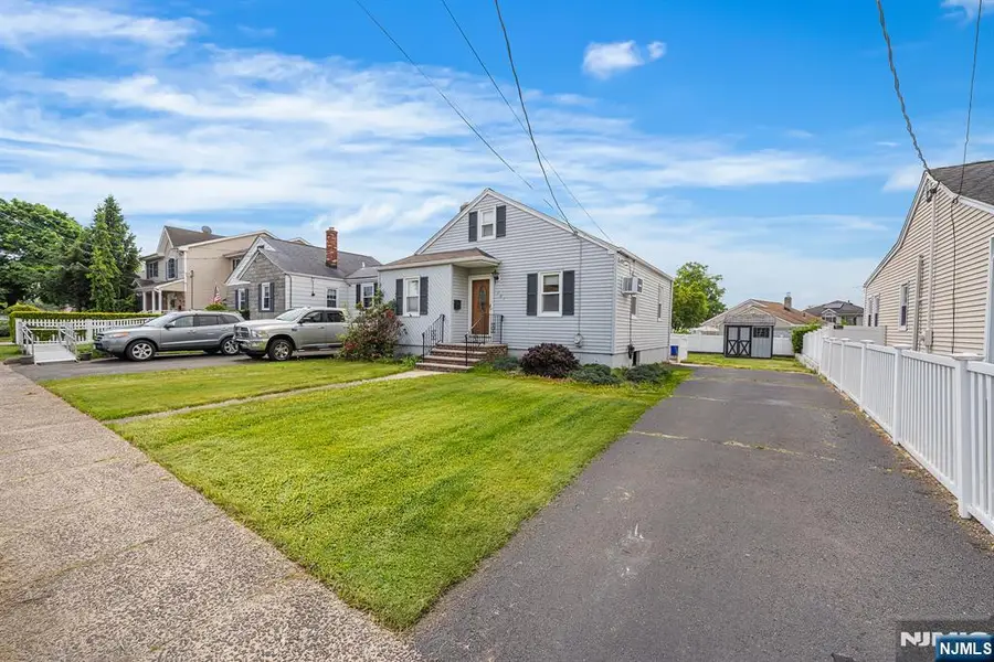 101 Westminster Place, Saddle Brook, NJ 07663 - #3