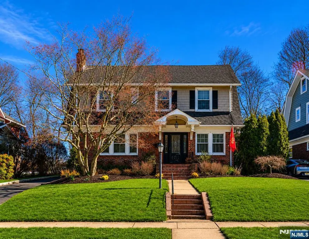 7 Wayland Drive, Verona, NJ 07044 - #1
