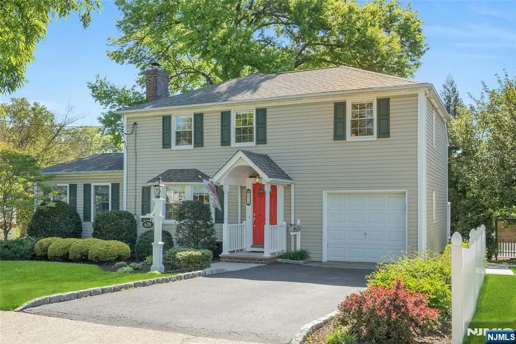 678 Millbrook Road, River Edge, NJ 07661 - #1