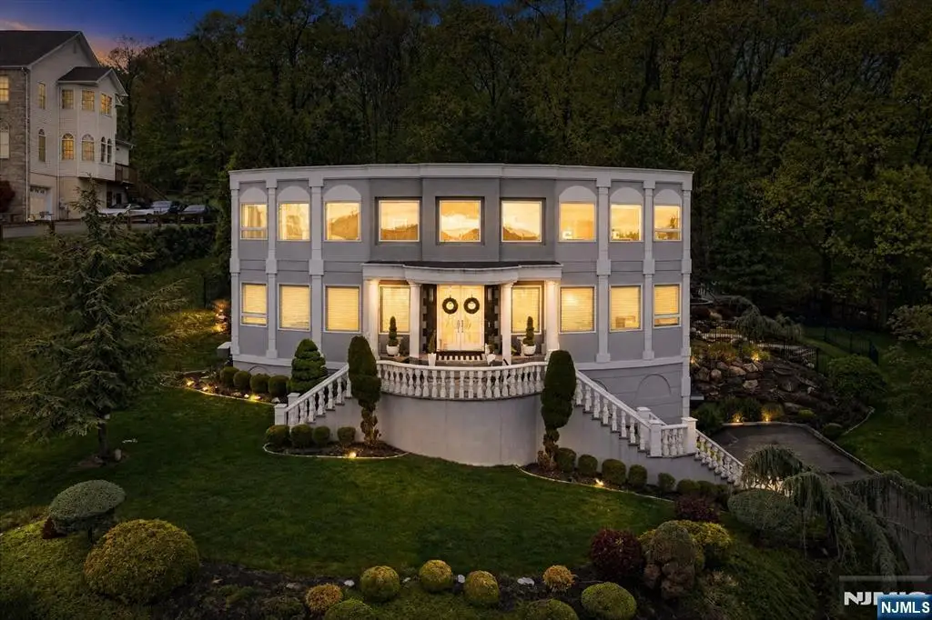 47 Mountainwood Court, Totowa, NJ 07512 - #1
