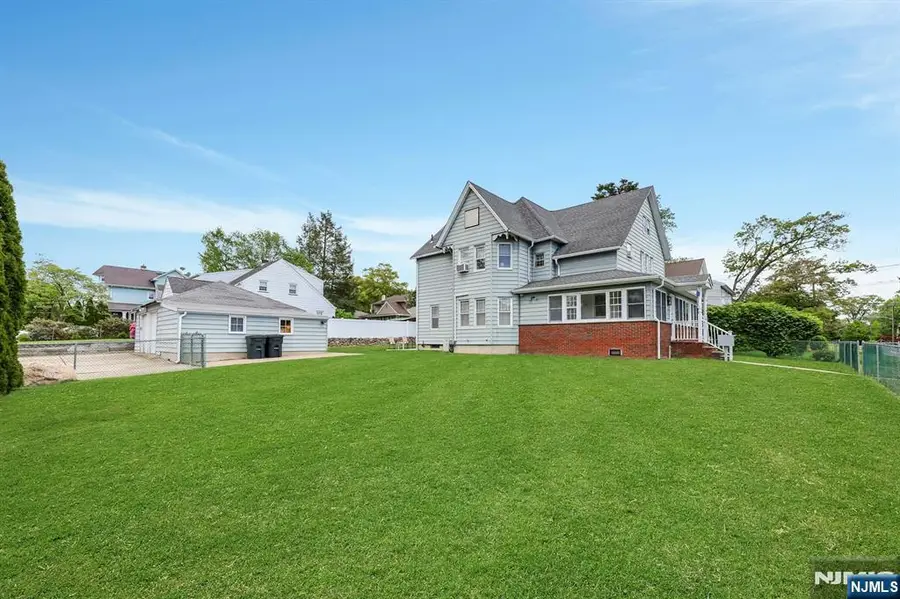 160 Clinton Avenue, Hillsdale, NJ 07642 - #2