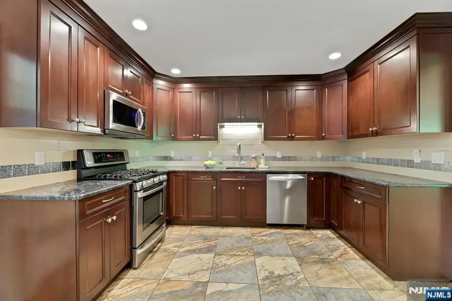 297 E Pines Lake Drive, Wayne, NJ 07470 - #3