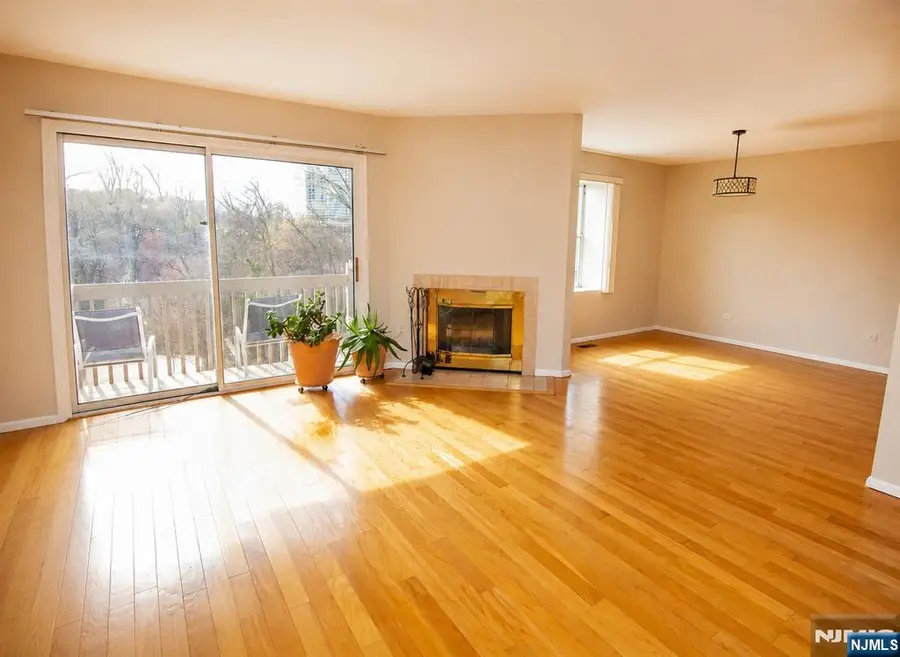 507 Windsor Drive 107, Palisades Park, NJ 07650 - #2