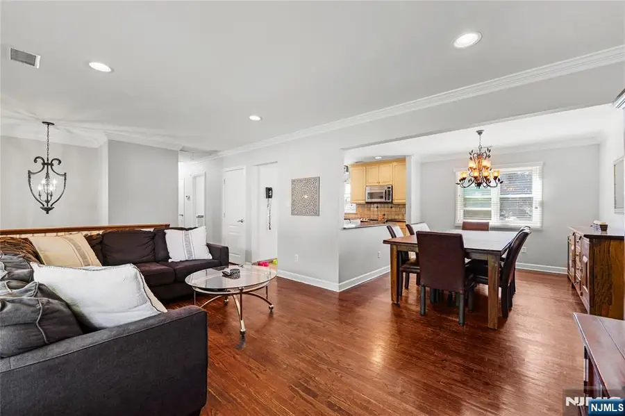 31 Fox Hill Road, Fairfield, NJ 07004 - #2