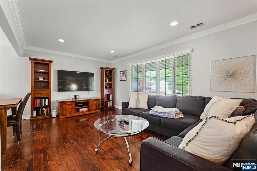 31 Fox Hill Road, Fairfield, NJ 07004 - #3