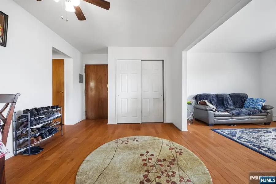 747 Riverside C1, Lyndhurst, NJ 07071 - #2