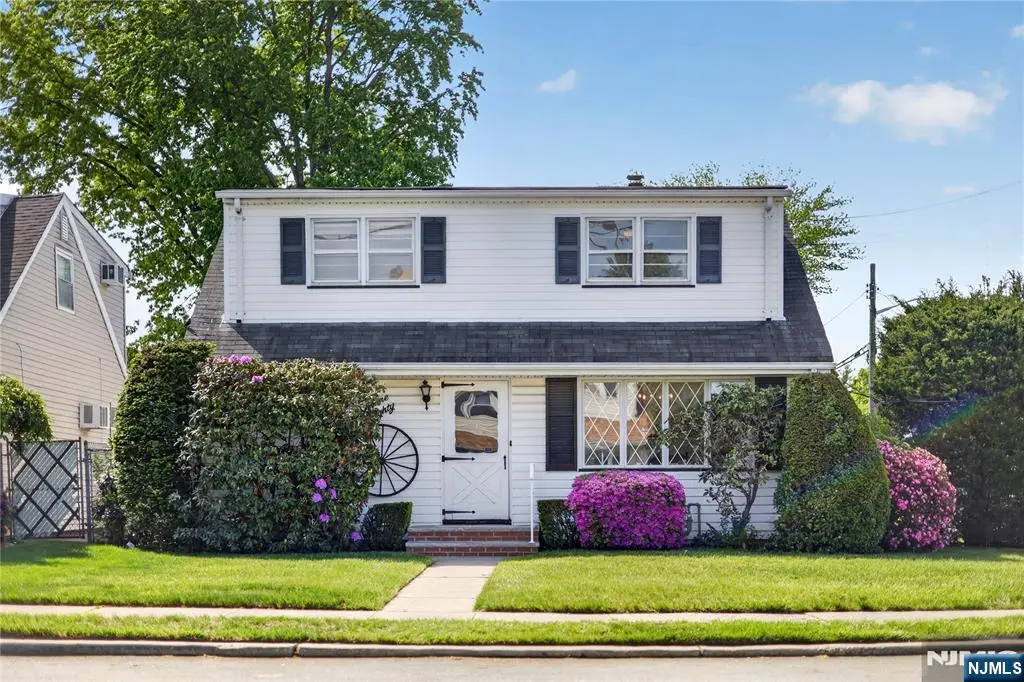 180 Oxford Avenue, Saddle Brook, NJ 07663 - #1