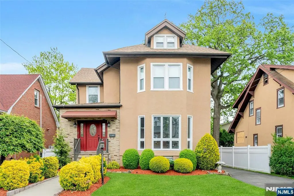 1130 Edgewood Lane, Fort Lee, NJ 07024 - #1