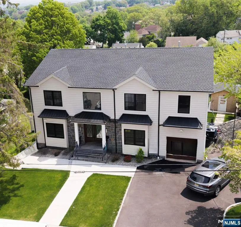 25 Mayfair Place, Clifton, NJ 07013 - #2