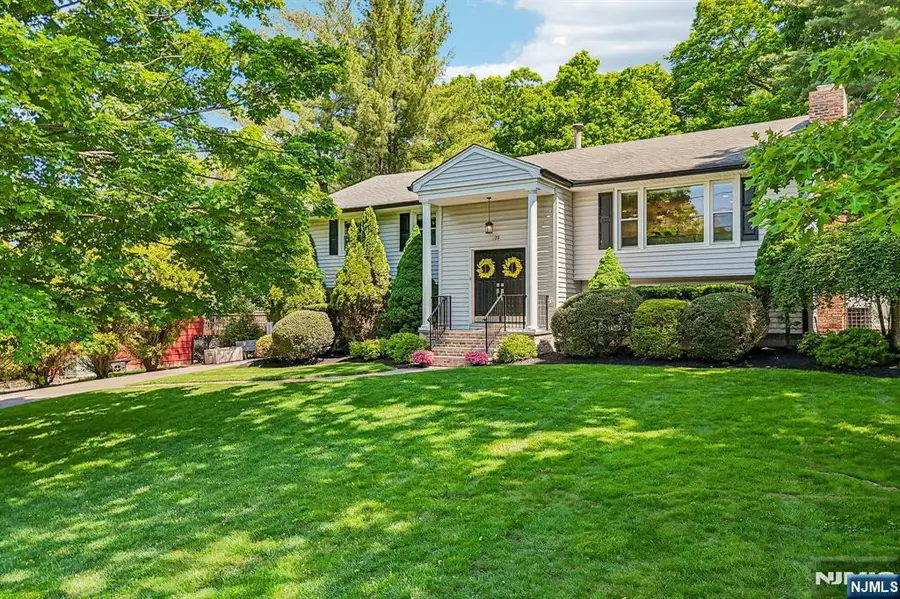 79 Sheffield Street, Oakland, NJ 07436 - #2