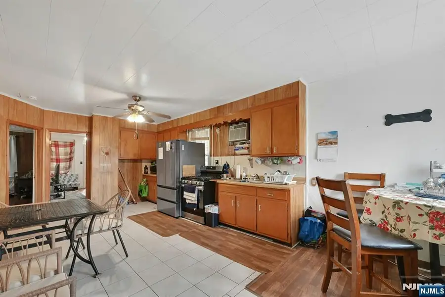 225 Palmer Street, Elizabeth, NJ 07202 - #2
