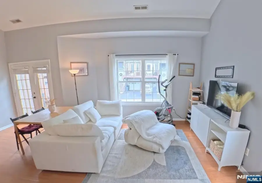 20 S Midland Avenue H2, Kearny, NJ 07032 - #2