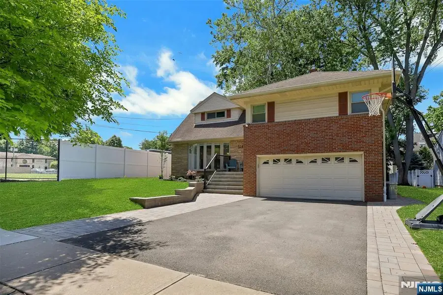 514 Rutland Avenue, Teaneck, NJ 07666 - #2