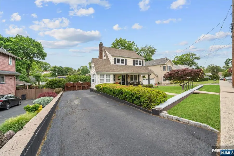 15 Valley Road, Nutley, NJ 07110 - #3