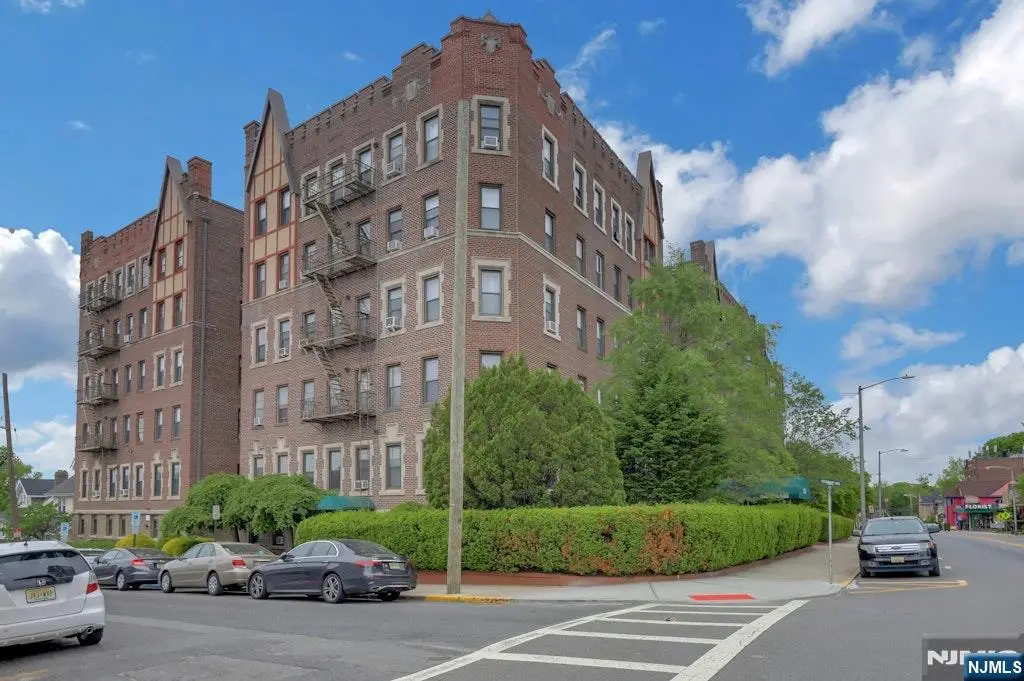 755 Anderson Avenue 5i, Cliffside Park, NJ 07010 - #1