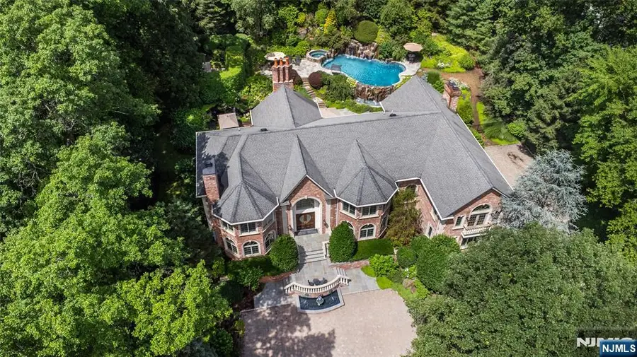 6 Adams Road, Saddle River, NJ 07458 - #2