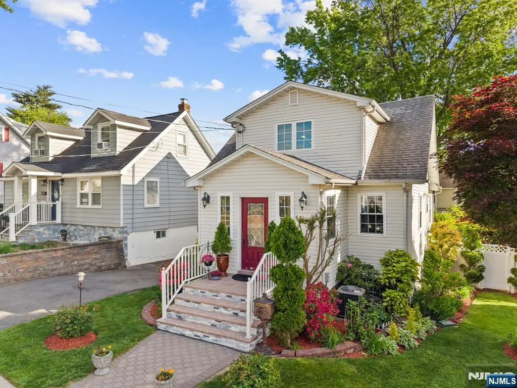 123 Ilford Avenue, North Arlington, NJ 07031 - #1