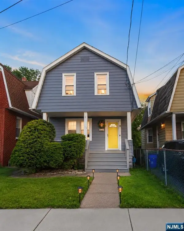 132 Jerome Place, Bloomfield, NJ 07003