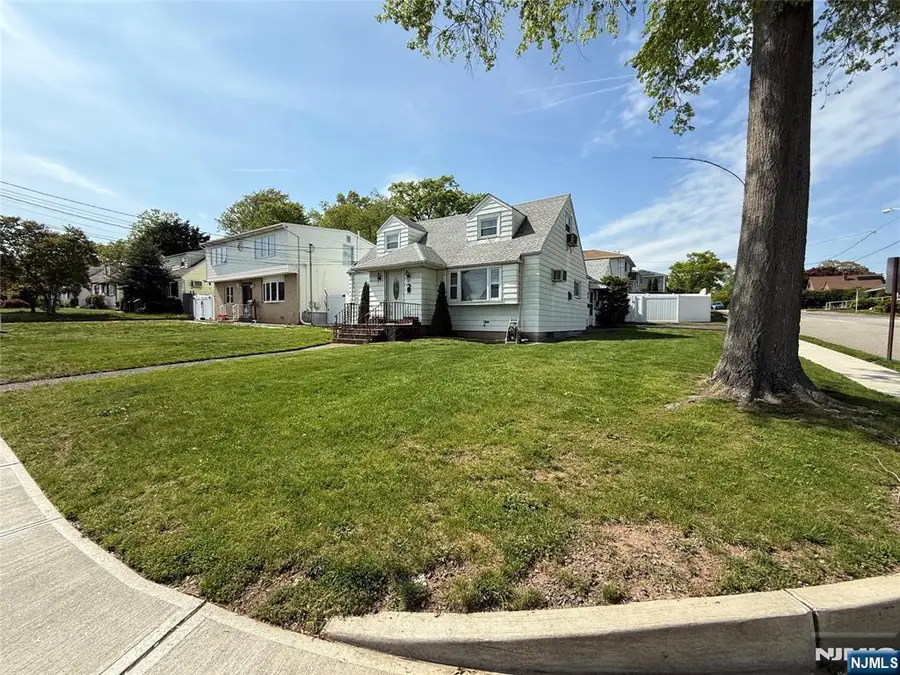 65 Hamilton Avenue, Elmwood Park, NJ 07407 - #2