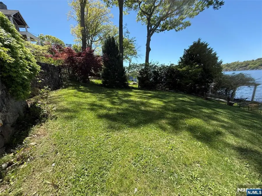 501 Windemere Avenue, Mount Arlington, NJ 07856 - #2
