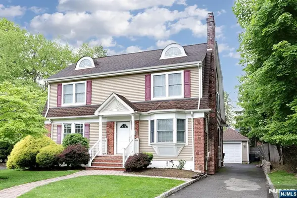 7 Short Street, Harrington Park, NJ 07640