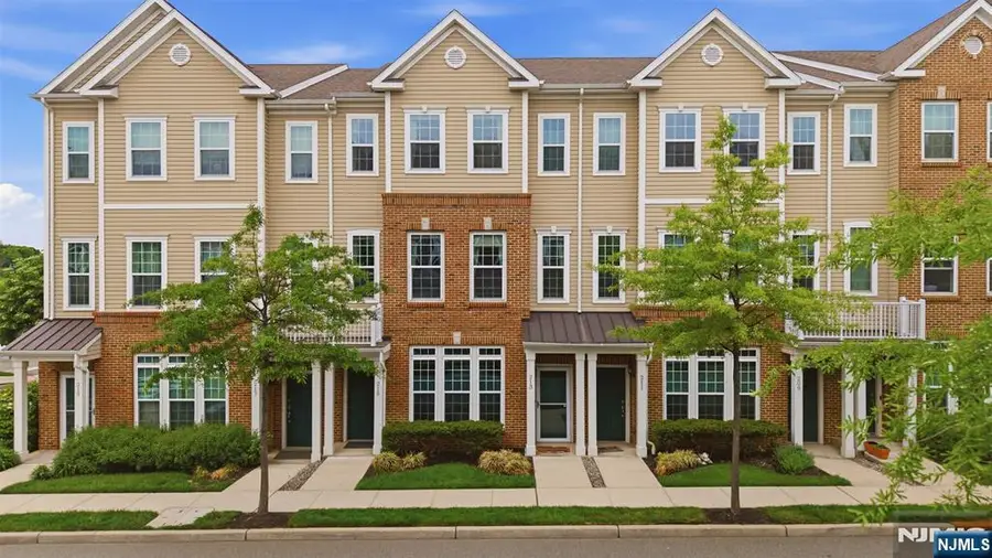213 Wesmont Drive, Wood Ridge, NJ 07075 - #2