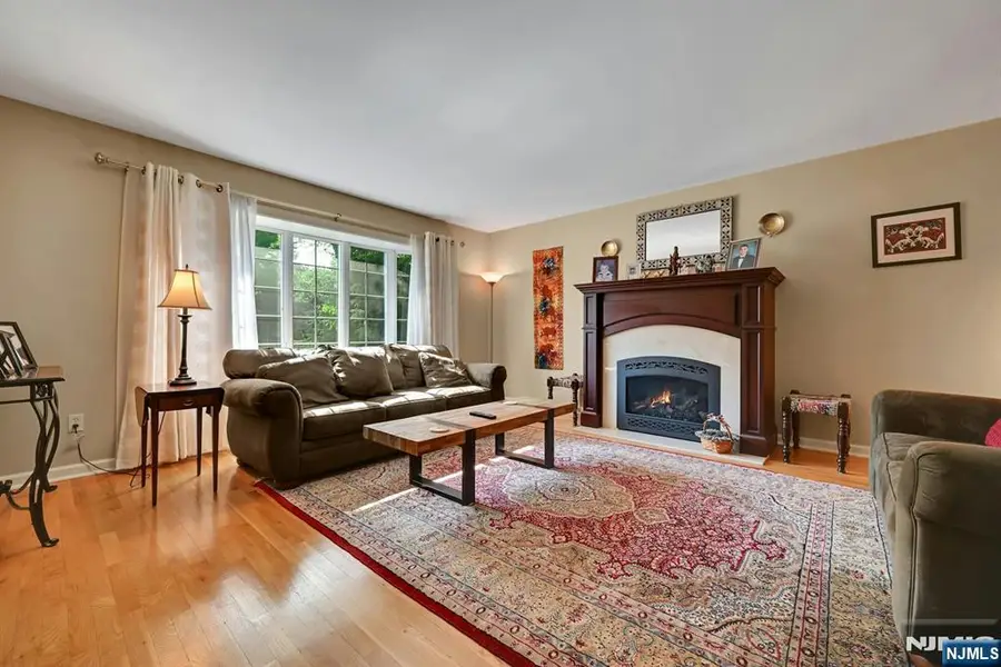34 Eastbrook Drive, River Edge, NJ 07661 - #3