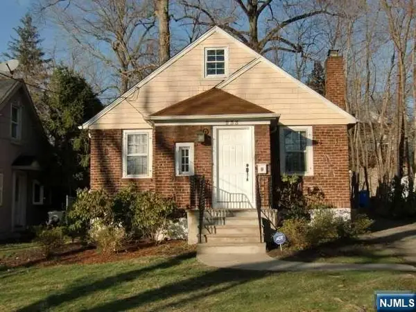 235 Walton Street, Englewood, NJ 07631