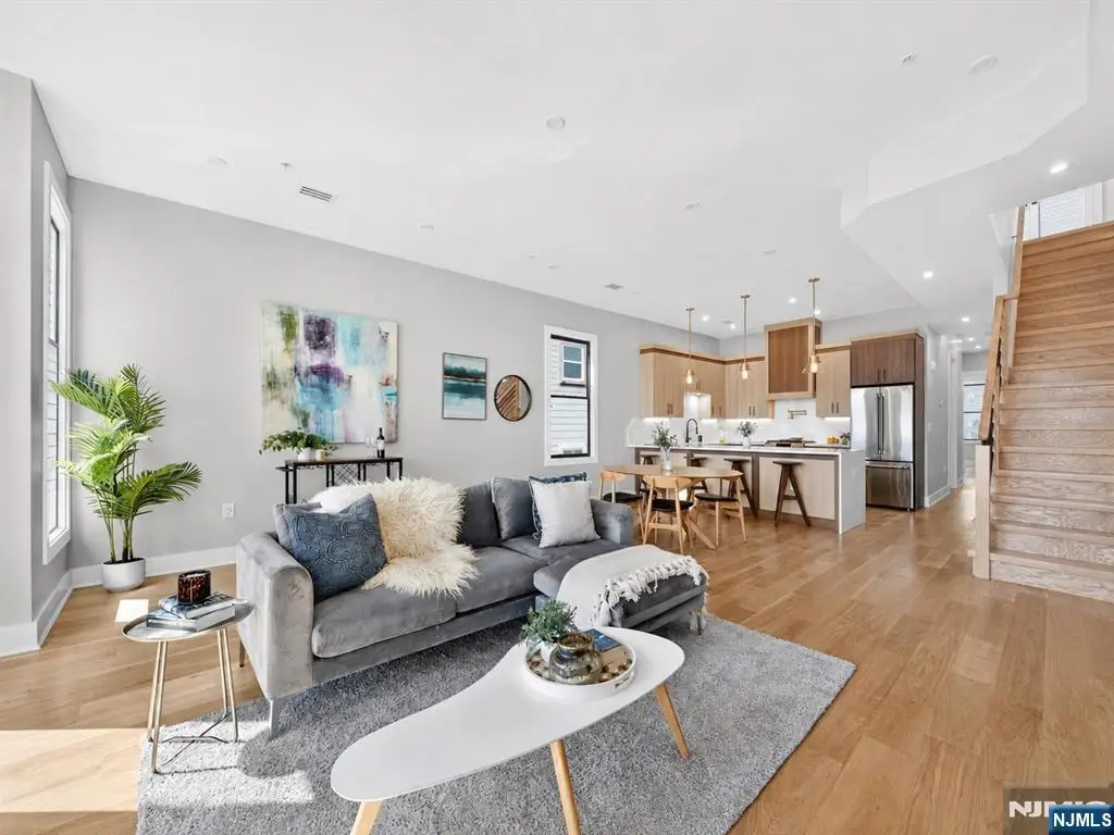 172 Griffith Street 3, Jersey City, NJ 07307 - #1
